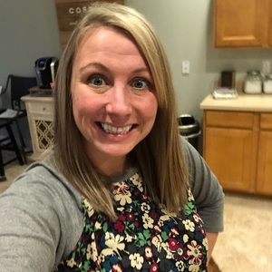 Meet your Posher, April